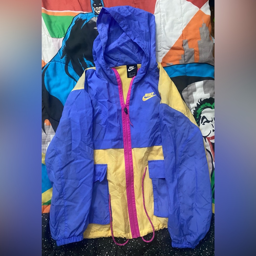 Women's Nike Sportswear Icon Clash Woven Jacket Size Small Purple Yellow Pink